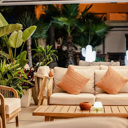 Atlantic Aparthotel