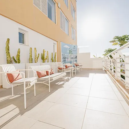 Atlantic Aparthotel 4*