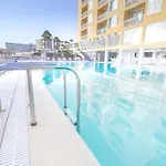 Atlantic 4*